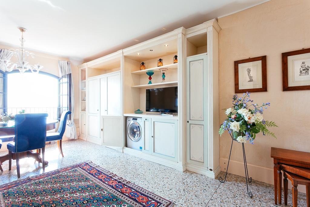 Deluxe Apartments Lagoon View Venedik Dış mekan fotoğraf