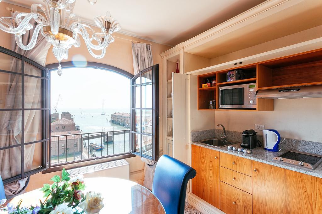 Deluxe Apartments Lagoon View Venedik Dış mekan fotoğraf